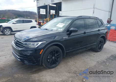 2022 Volkswagen Tiguan 2.0T Se R-Line Black из США, поврежденный, VIN 3VV8B7AX4NM044543